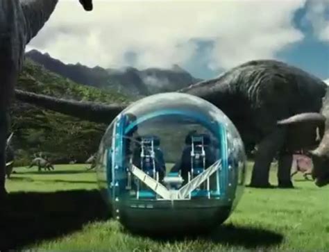 Comercial De Jurassic World Mostra Nova Cena Da Girosfera Entre Os