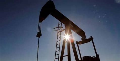 أسعار النفط تنخفض بنسبة 1 الترند الاول اول ترند عالمي