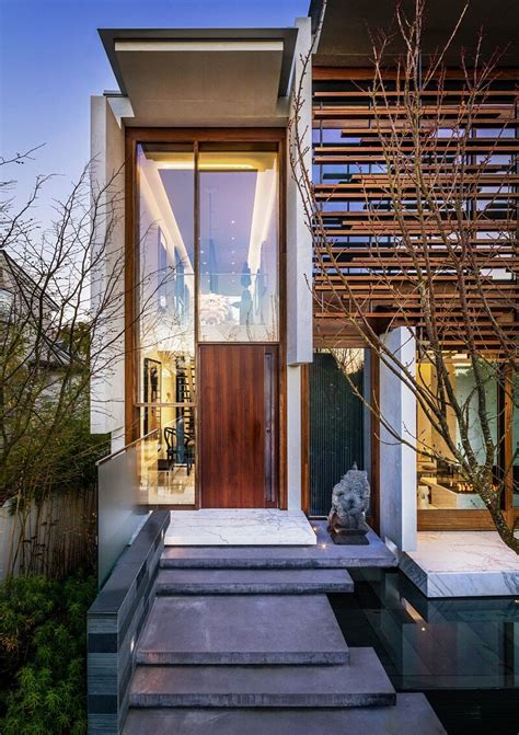 Floating House / Arno Matis Architecture