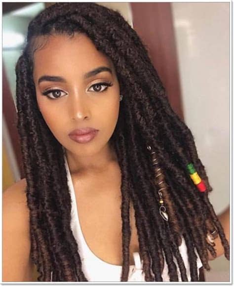 However, it can be done well if done right. 118 Fascinating Faux Locs Hairstyles Styles for 2020
