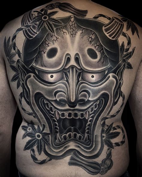 Japanese Hannya Mask Tattoo Full On Back In Black And Grey Hannya Tattoo Ideias De Tatuagens