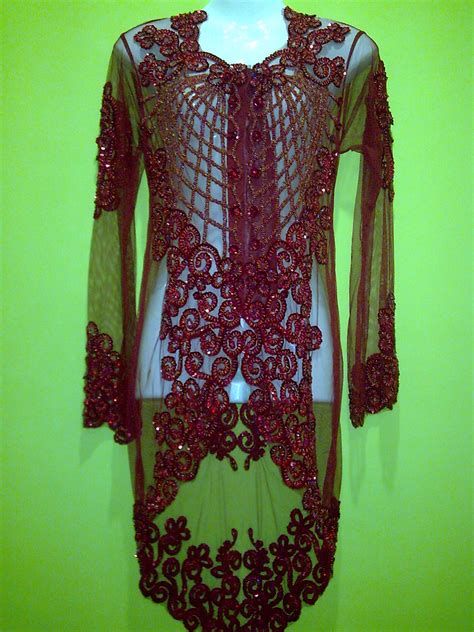Inspirasi baju muslim, baju muslimah, baju pengantin muslim, baju pengantin muslimah, hijab dan jilbab cantik, info serta tips muslimah terbaru 2014. BAJU PENGANTIN MUSLIMAH: MAROON