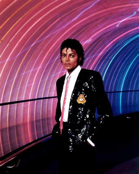 Lightness Of Look Michael Jacksons Style