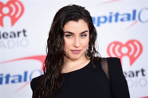 Lauren Jauregui Jingle Ball 2017 In Inglewood Celebmafia