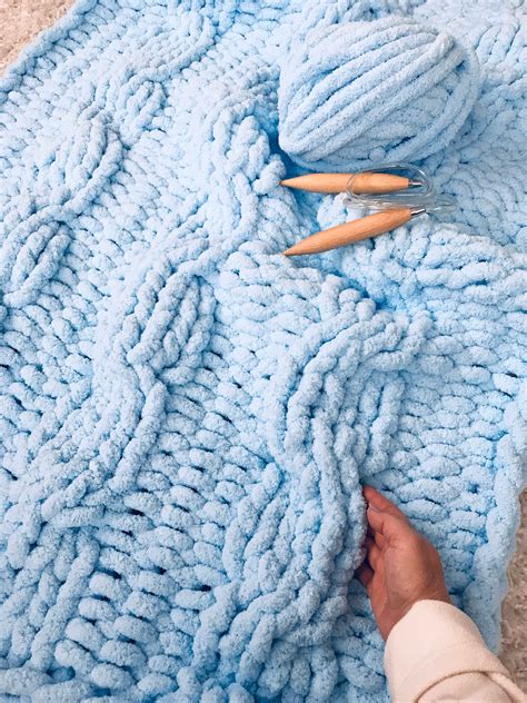 Chunky Knit Blanket Chunky Chenille Blanket Cable Knit Arm Etsy