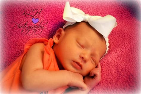Pin By Klh Photography On Klh Photography Baby Face Photography Face