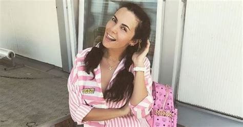 We did not find results for: В мини-шортах и полосатой рубашке: Настя Каменских ...