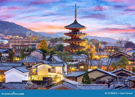 Kyoto Japan Old Town Cityscape Stock Photo Image Of Dawn City 92788962