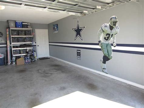 Image Result For Man Cave Dallas Cowboys Wall Paint Ideas Accent Wall