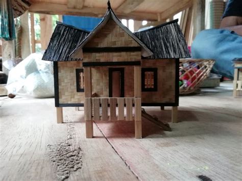 Model rumah minimalis terbuat dari kayu youtube via youtube.com. Jual Miniatur Rumah Adat Bambu Cek Harga Di Pricearea Com