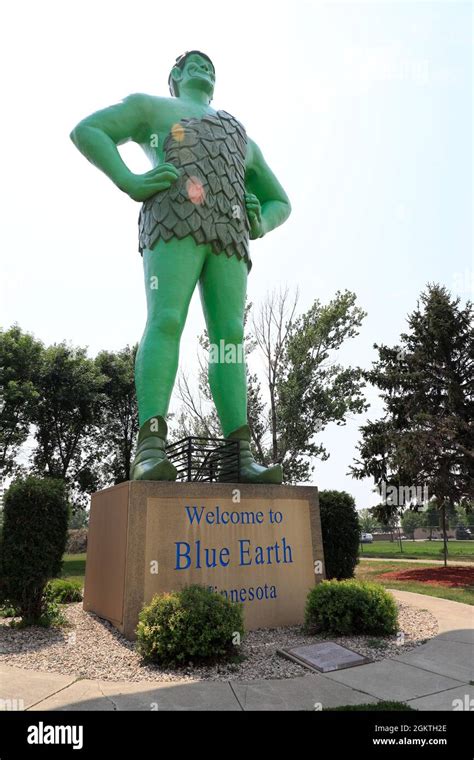 Jolly Green Giant Statue In Blue Earthminnesotausa Stock Photo Alamy