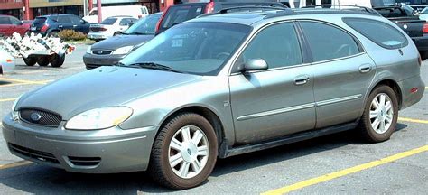 2005 Ford Taurus Vins Configurations Msrp And Specs Autodetective
