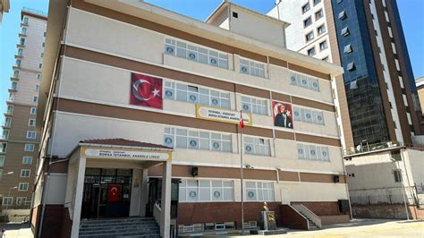 BORSA İSTANBUL ANADOLU LİSESİ BİR OKULDAN DAHA FAZLASI Borsa İstanbul