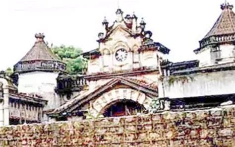 King Koti Palace Sold Out For Rs 300 Crore