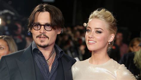 Johnny Depps Ex Wife Amber Heard Allowed In Court During His Testimony