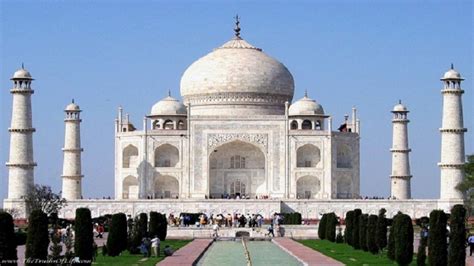 25 Most Famous Historical Monuments Of India