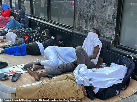 Migrant Crisis Nyc Shocking Photos Show Dozens Of Sleeping People Lining Streets Of Midtown