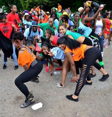 21 Things To Do When Youre Invited To A Jamaican Cookout Jamaicans