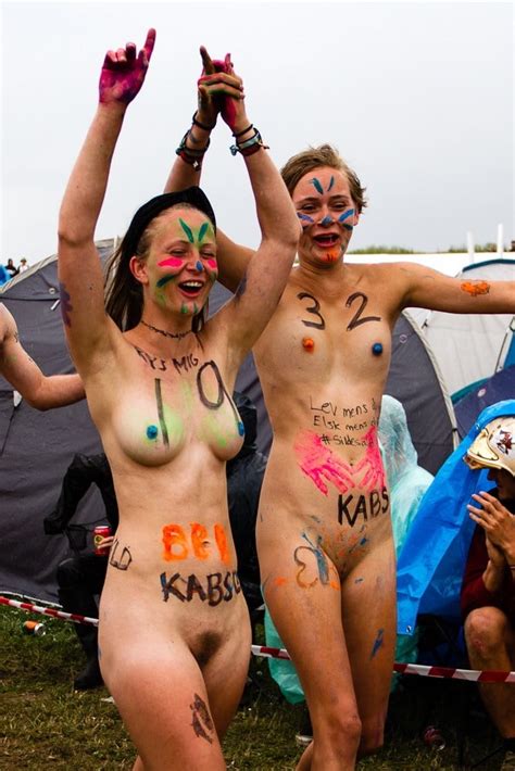 See And Save As Roskilde Festival Naked Run Contestants Porn Pict Crot