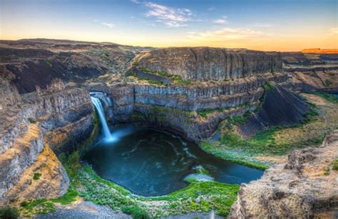 Top 10 Most Beautiful Waterfalls In The Us Top 10 About