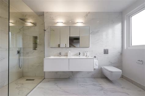 How To Design A Sleek Modern Bathroom