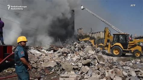 Yerevan Market Ablaze As Fireworks Storage Explodes - YouTube