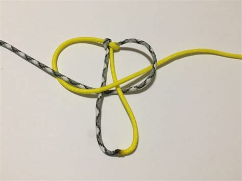 Fill your cart with color today! Paracord Cobra Knot - How To | Knot bracelet, Knots, Cobra