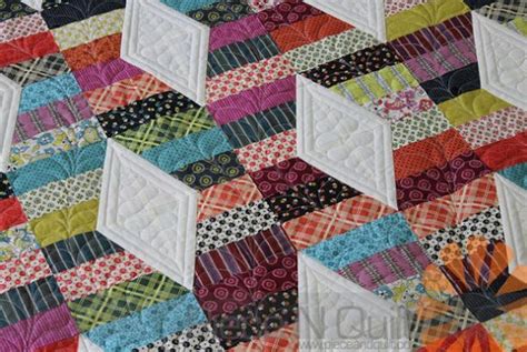 Hugs And Kisses Quilt Custom Machine Quilting By Natalia Bonner Piece