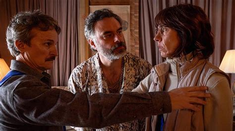 Nude Tuesday Review Jemaine Clement Leads A Couple Through A