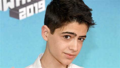 Andi Mack Actor Joshua Rush Comes Out As Bisexual Huffpost Entertainment