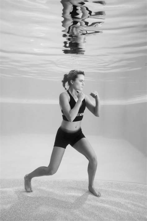 How I Photographed Golfer Lexi Thompson Underwater