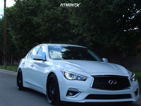 2018 Infiniti Q50 Luxe With 19x95 Aodhan Ds07 And Pirelli 235x35 On