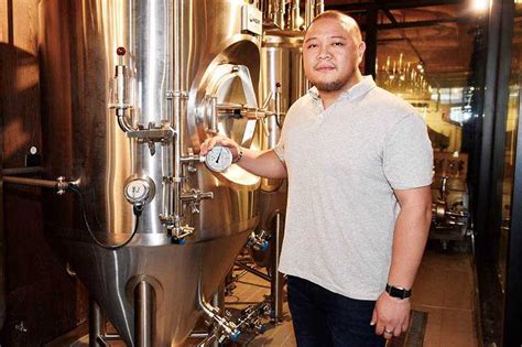 「每一種誕生，都是為愛而生。」 每個改變，都是生活的契機。都是值得記住的時刻。 讓金色三麥，陪你歡度生命裡的每一種誕生。 今天你，慶祝了嗎？ 金色三麥十五週年｜給你天天值得慶祝的理由 週年慶活動這裡看. 【從負分開始1】明星蛋糕店BAC打掉重練 金色三麥伸援手
