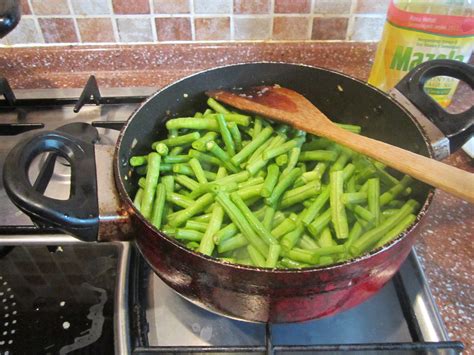 Seribu Satu Macam Sajian: sayur kacang panjang