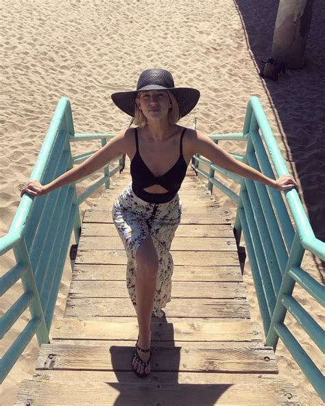 Yael Grobglas On Instagram “beach Daze Weekend” Lady Fashion Celebrities