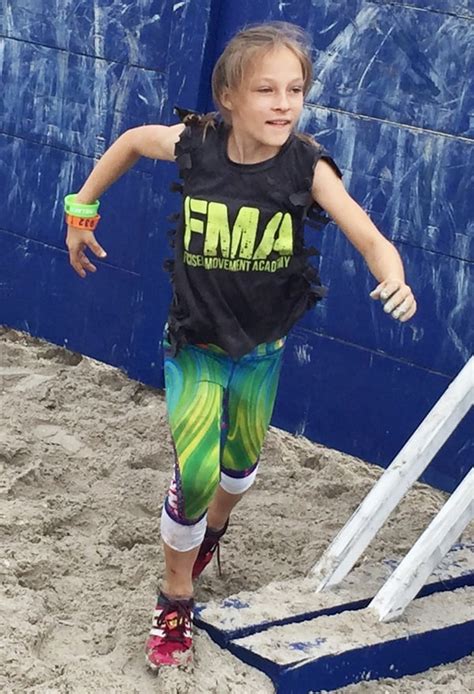 9 Year Old Completes 24 Hour Navy Seal Obstacle Course Us Weekly