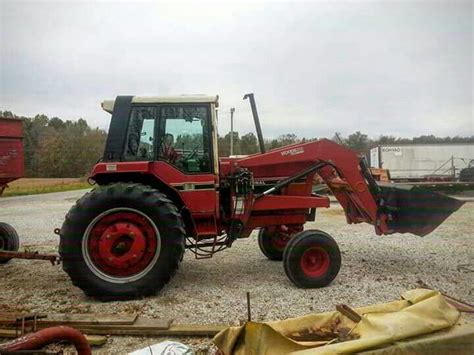 Ih 886 Tractors Farmall Allis Chalmers Tractors