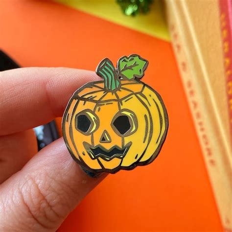 Pumpkin Enamel Pin Cute Halloween Pumpkin Pin Halloween Etsy