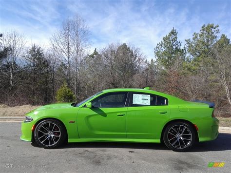 2017 Green Go Dodge Charger Rt Scat Pack 118200321 Photo 14