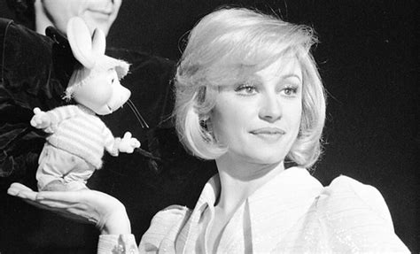 È morta a 78 anni raffaella carrà: Pedro - Raffaella Carrà - Wikitesti