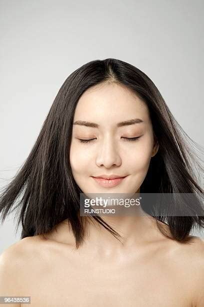 Raven Haired Beauty Photos And Premium High Res Pictures Getty Images