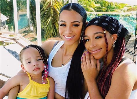Tiny Harriss Daughter Zonnique Pullins Opens Up About T I S Odd Comments About Sister Deyjah