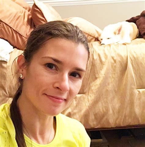 Danica Patrick Yoga And Working Out Celeblr