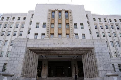May 24, 2021 · 大阪府は新型コロナウイルスに対応する緊急事態宣言の再延長について、政府に要請する方向で最終調整に入った。新規感染者は減少傾向にある. 大阪府 緊急事態宣言の再延長要請を決定：イザ!