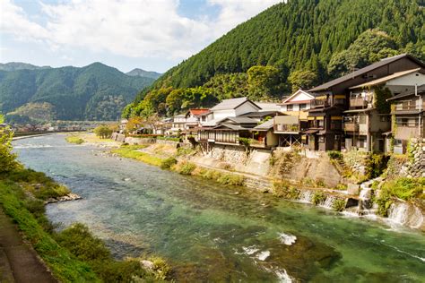 14 Traditional Japanese Towns That Still Feel Like Theyre In The Edo