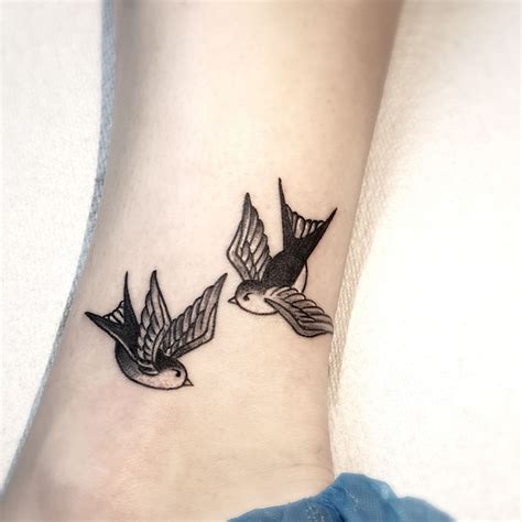 Very into this cheeky look. Small Tattoos ideas - The Black Hat Tattoo