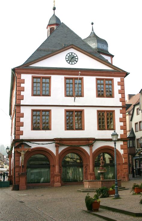 Wohnungen mieten in lohr wombach vom makler und von privat! Rathaus (Lohr am Main) - Wikiwand