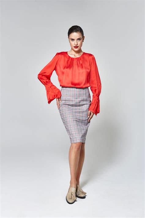 Checked Knee Length Pencil Skirt In Grey D2line