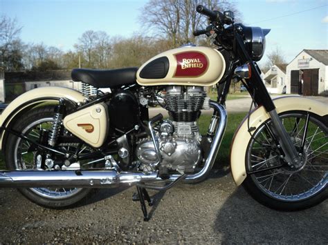Royal Enfield Bullet Classic 500cc Single Cylinder