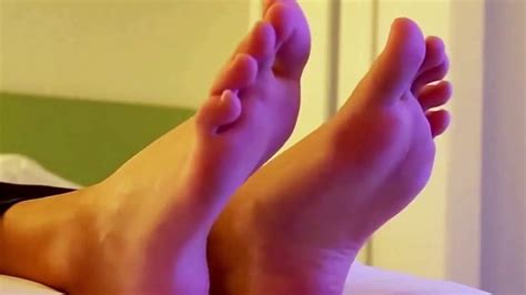 Relaxing Teen Feet On Bed Youtube